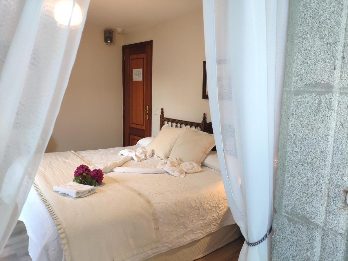 Pension Pura Cuntis Extérieur photo